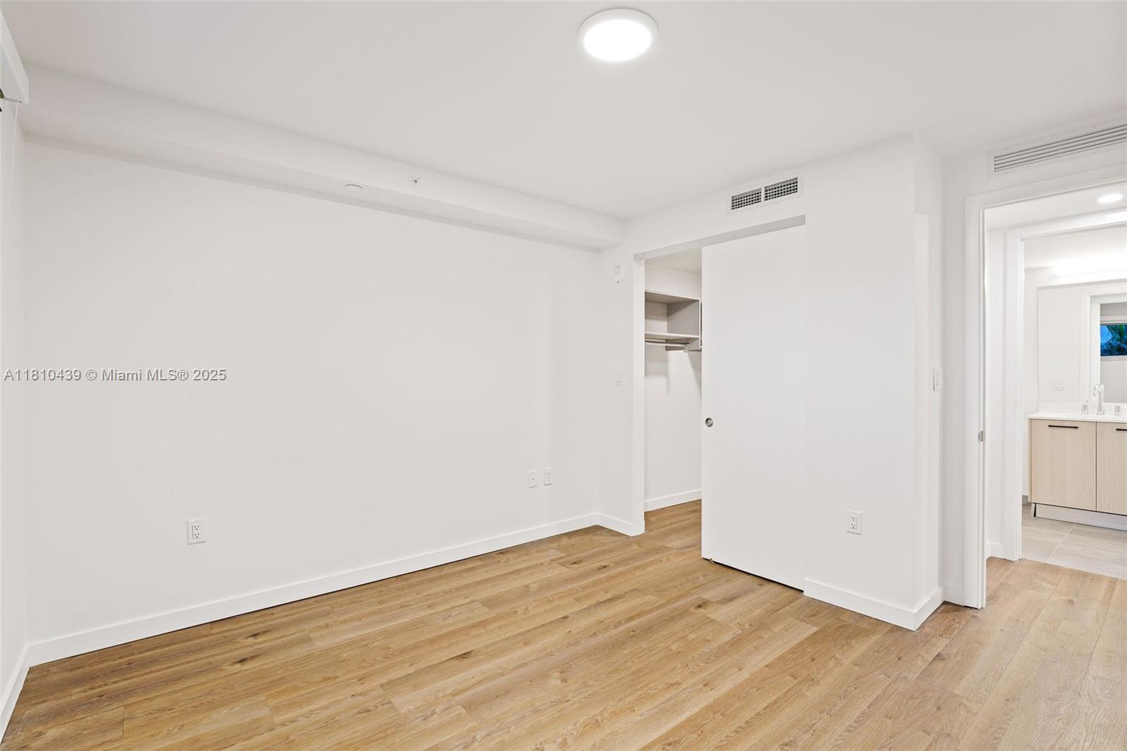 1500 Bay Rd # 0225 Unit: N-0225