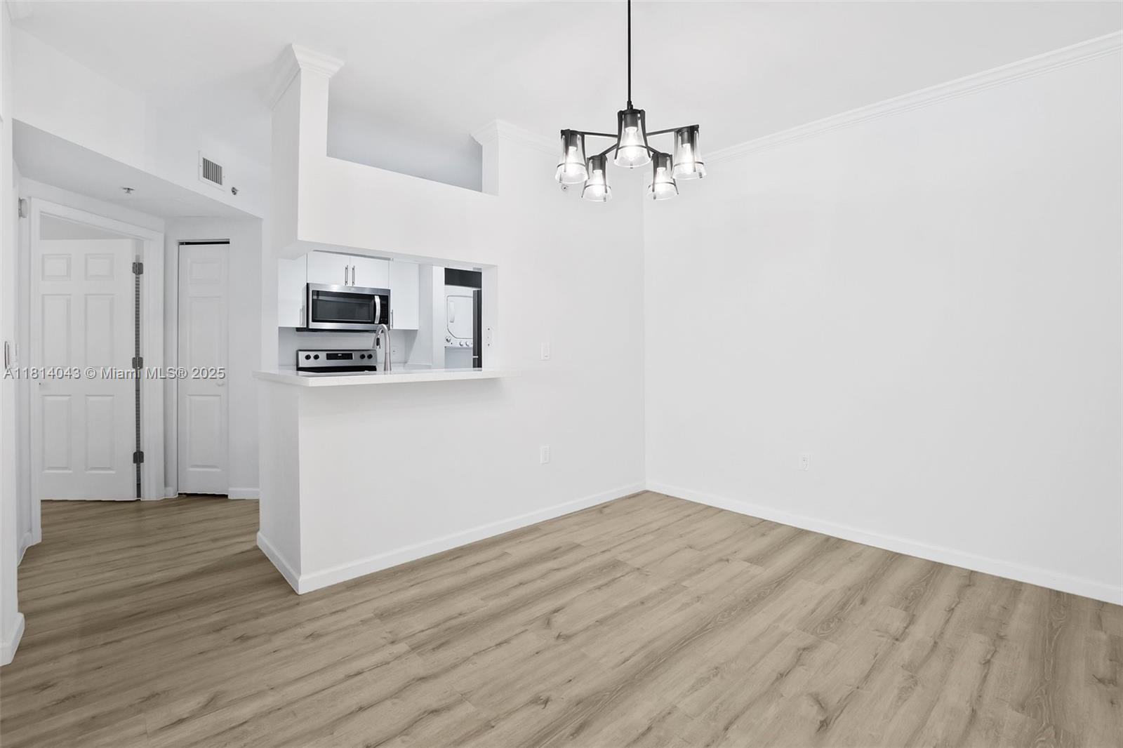 17145 N Bay Rd # 4303