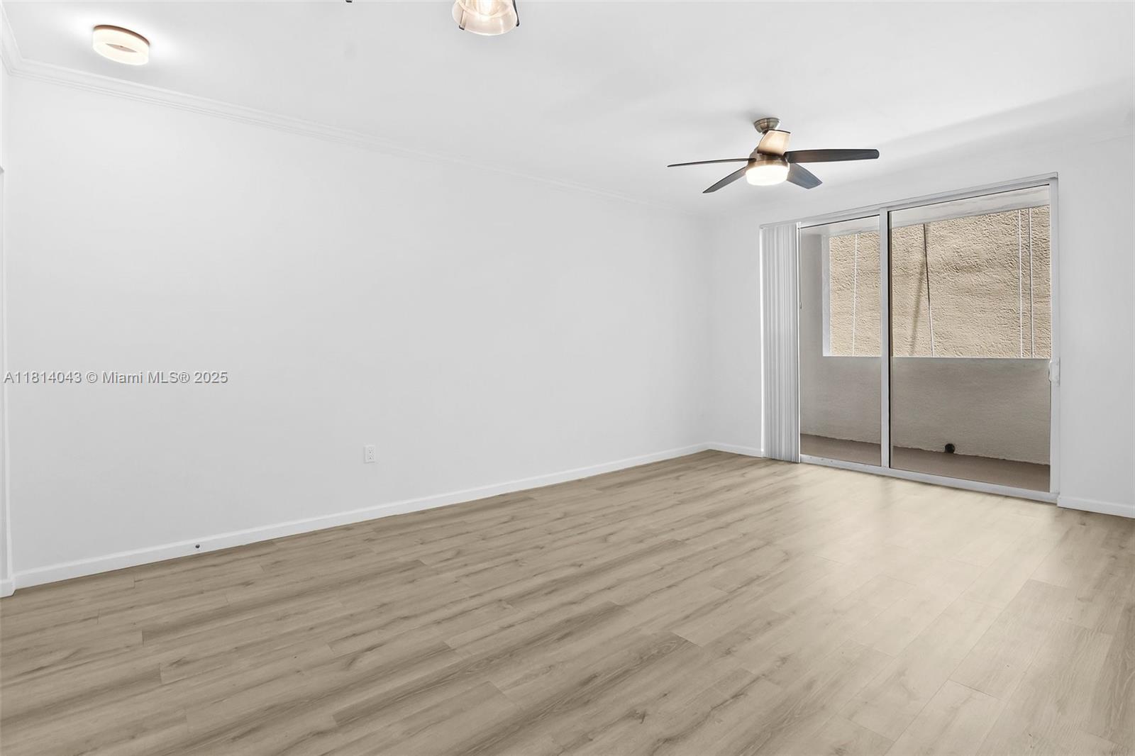 17145 N Bay Rd # 4303