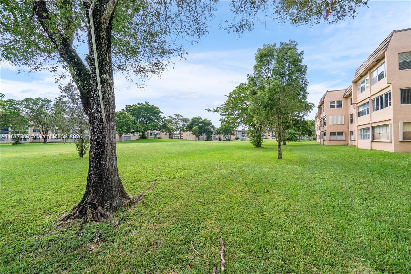 9310 Sunrise Lakes Blvd Unit: 206