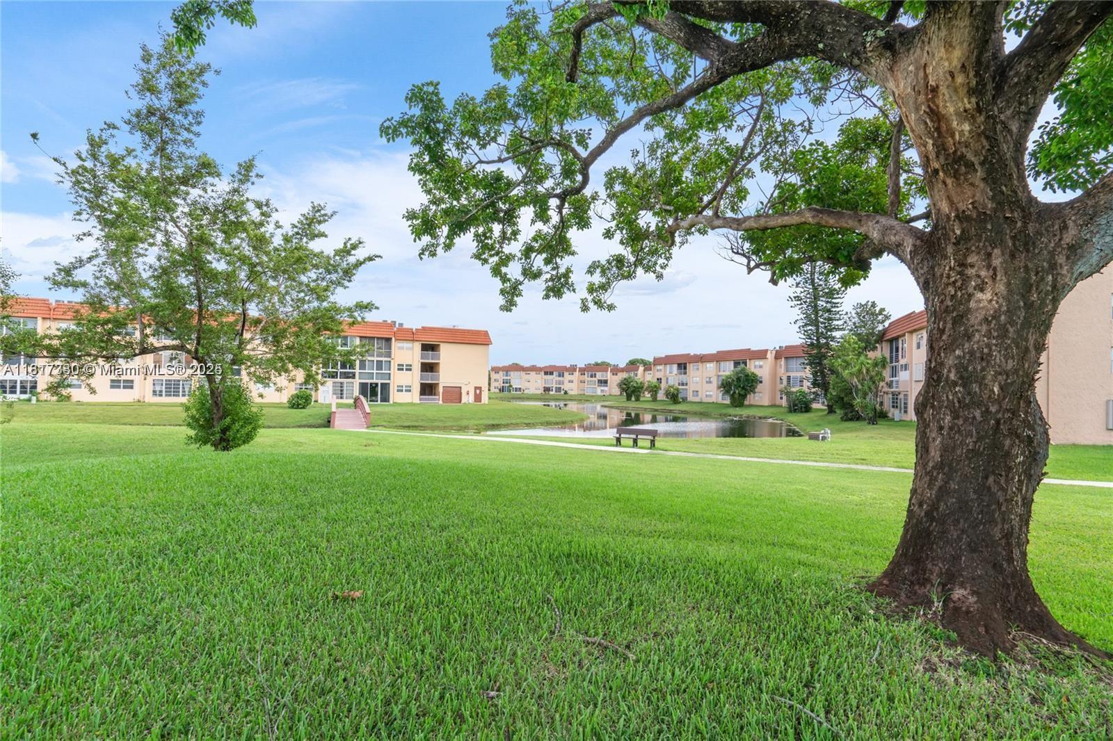 9310 Sunrise Lakes Blvd Unit: 206