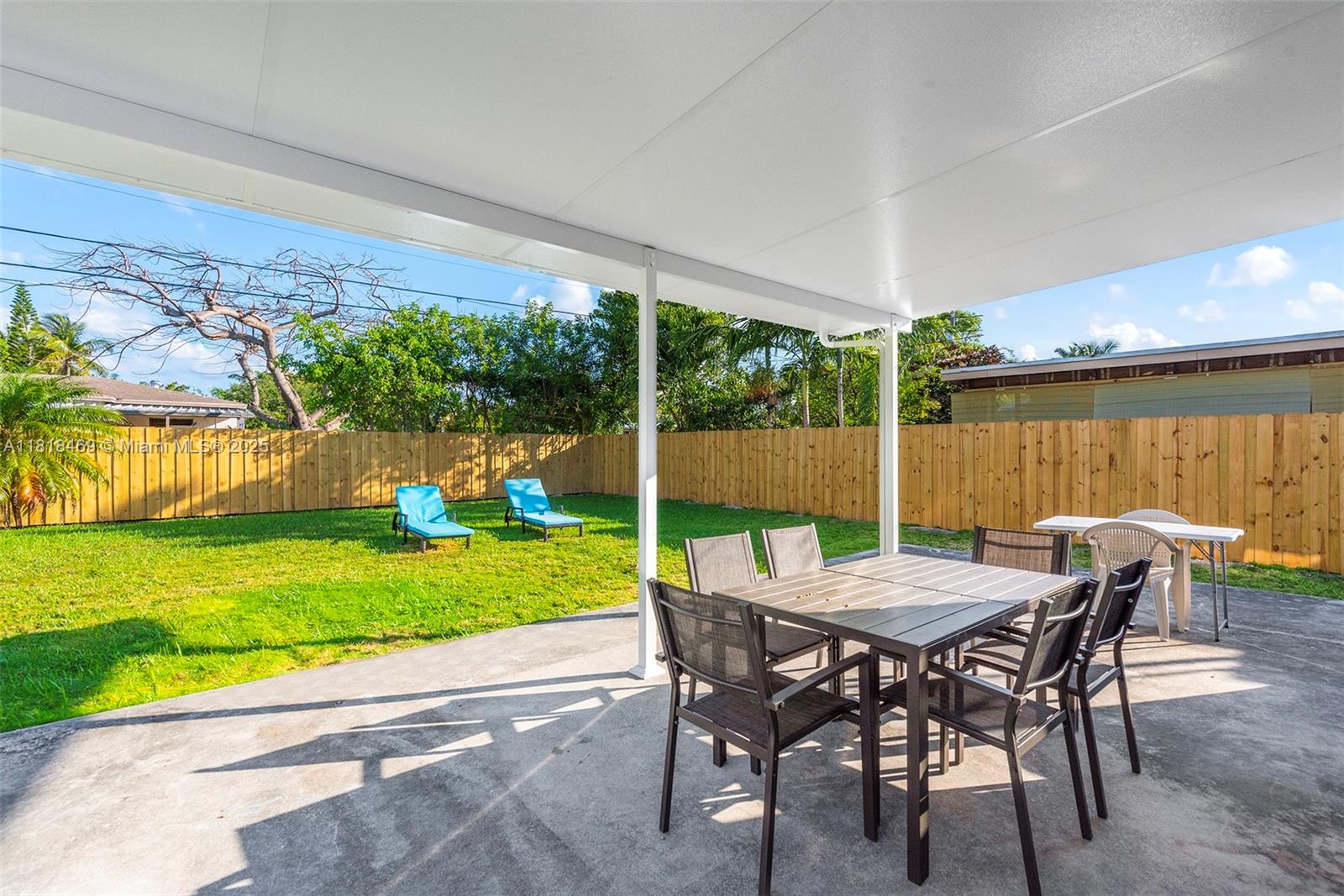 1545 Normandy Dr