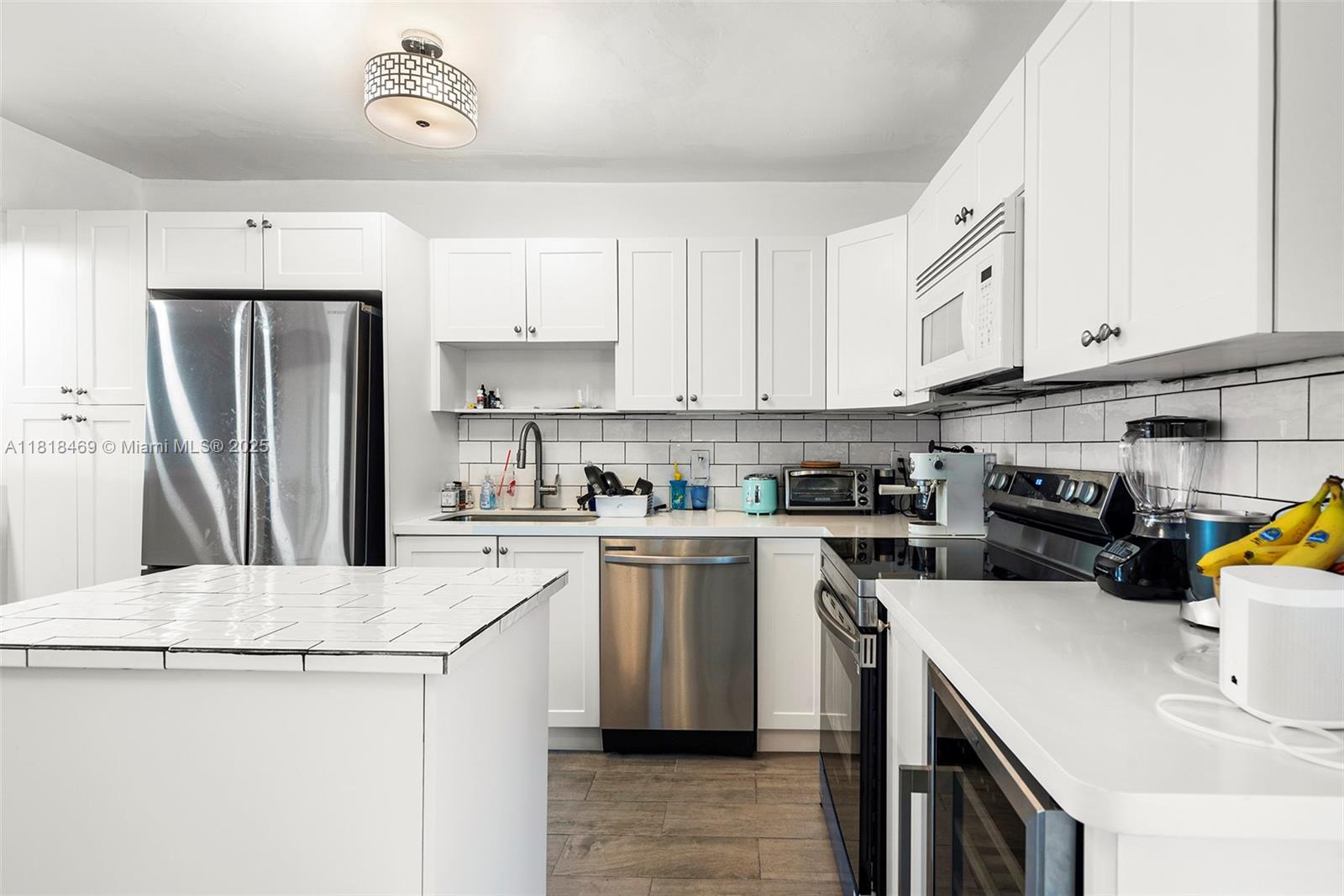 1545 Normandy Dr