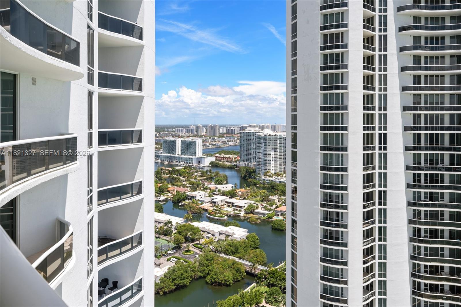 15901 Collins Ave # 3302