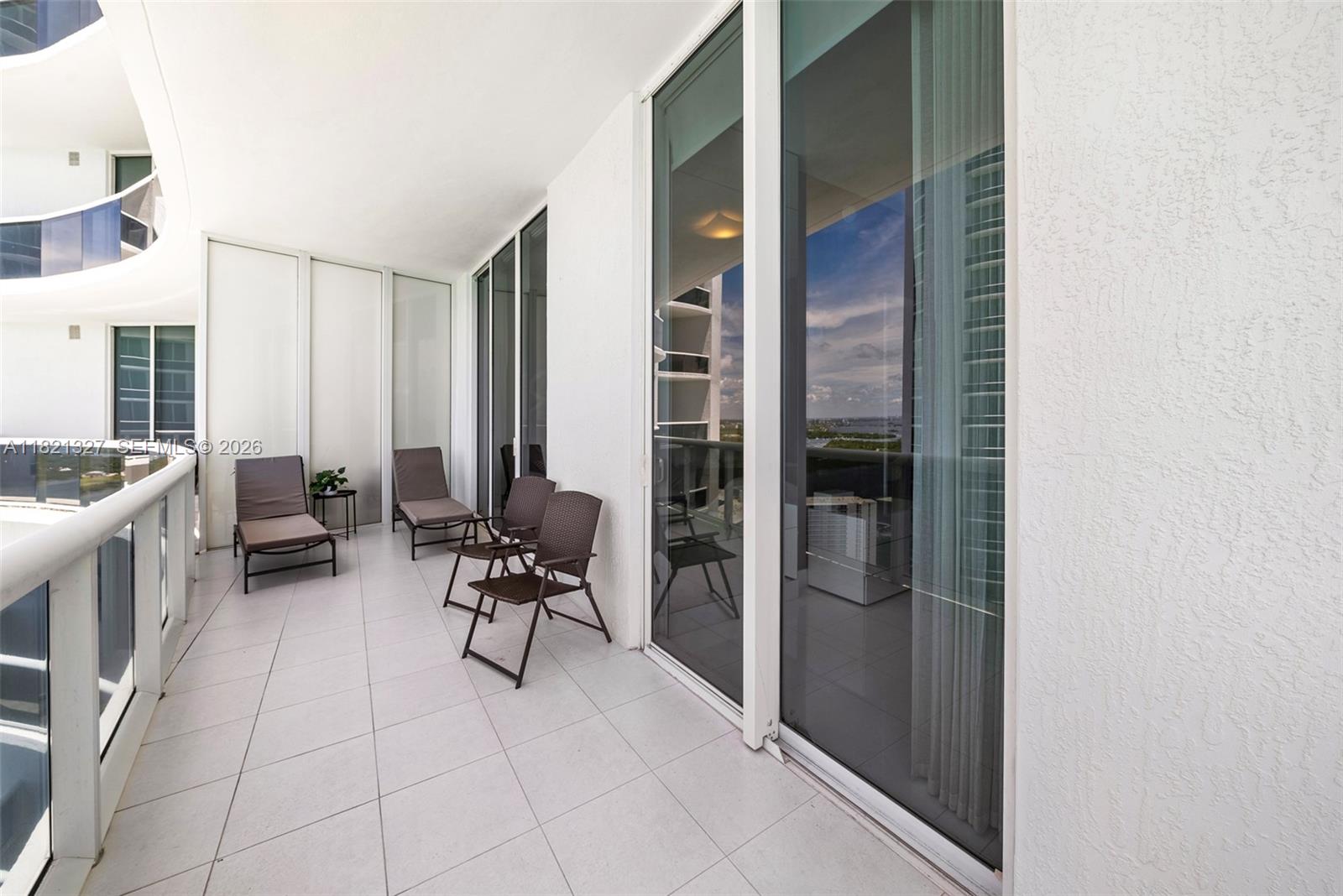 15901 Collins Ave # 3302