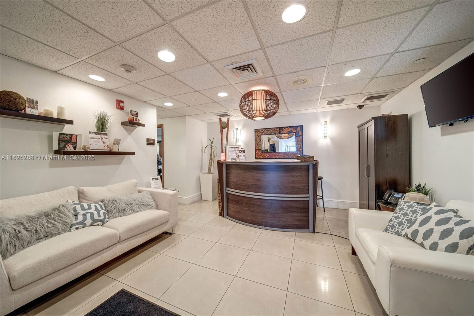 650 West Ave # 1508