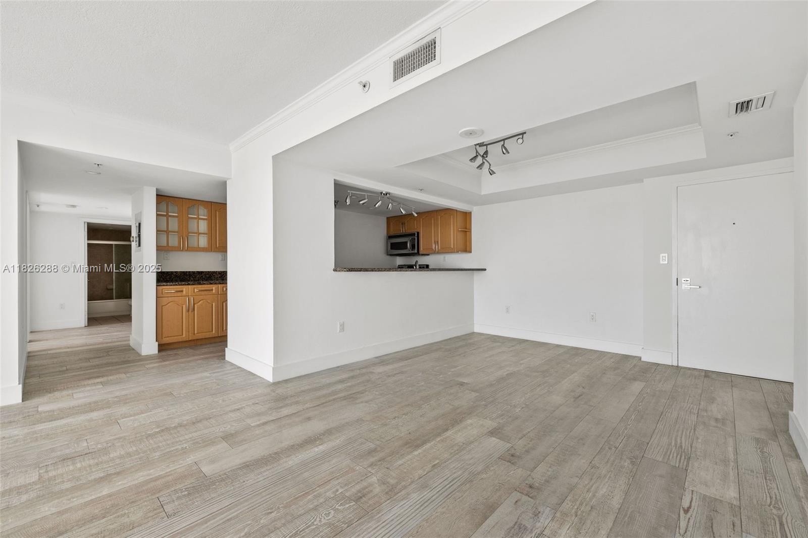 650 West Ave # 1508