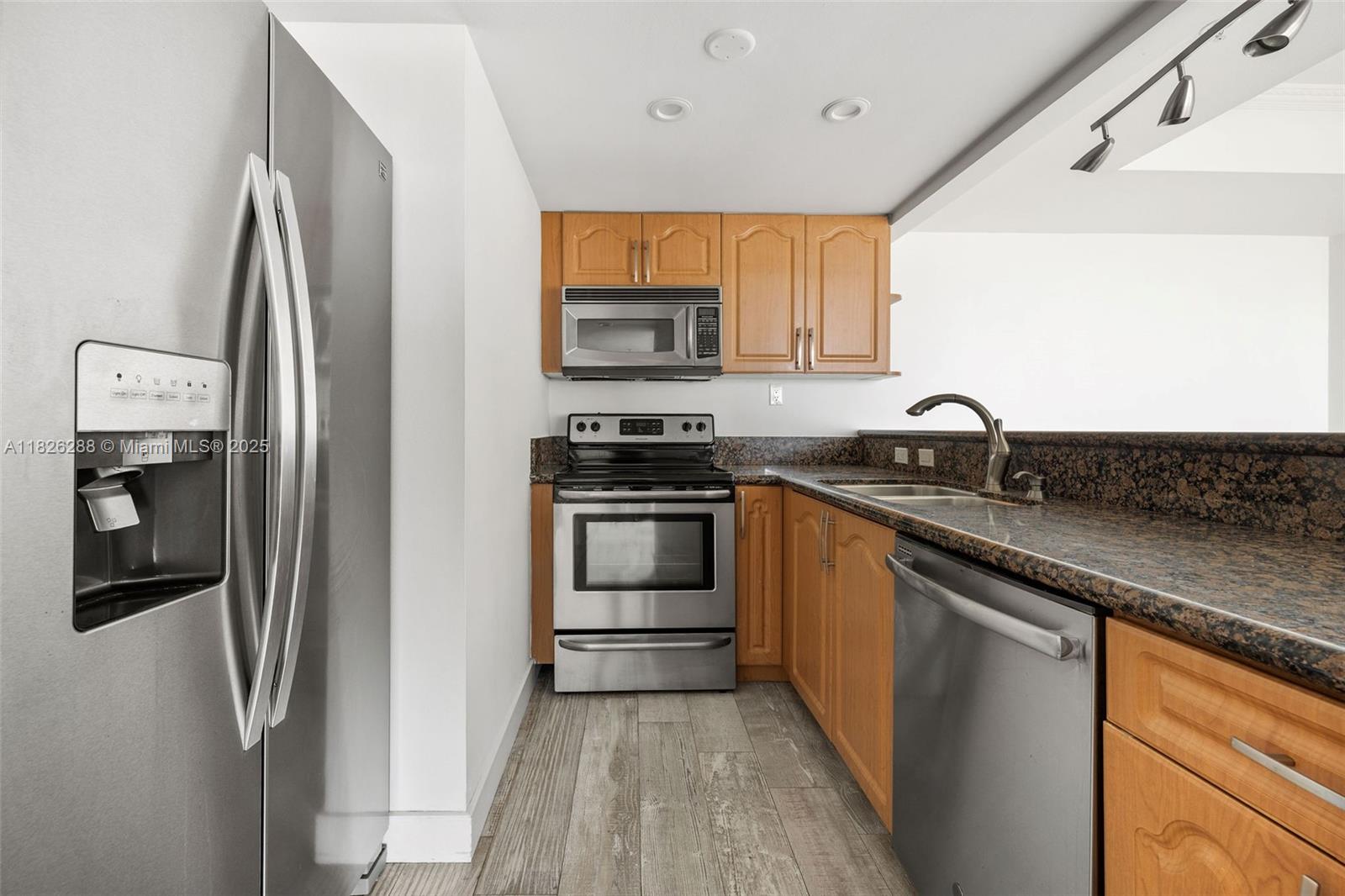650 West Ave # 1508