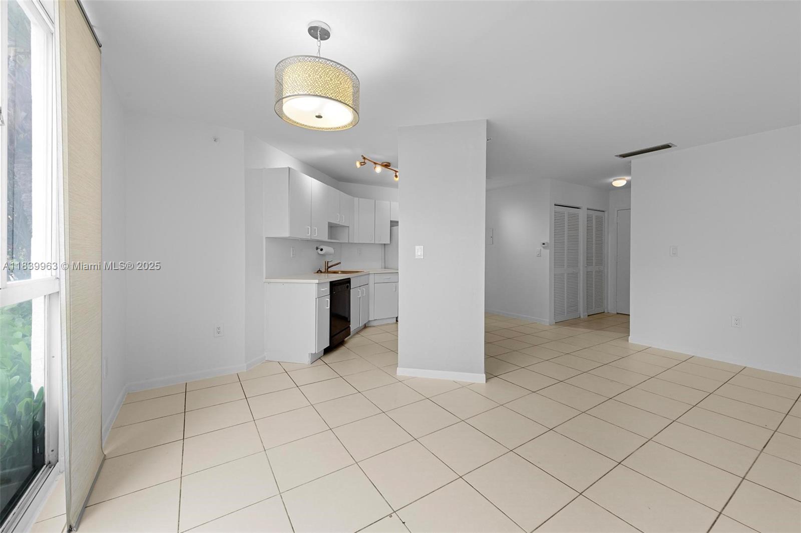 1688 West Ave # 08 Unit: G-08