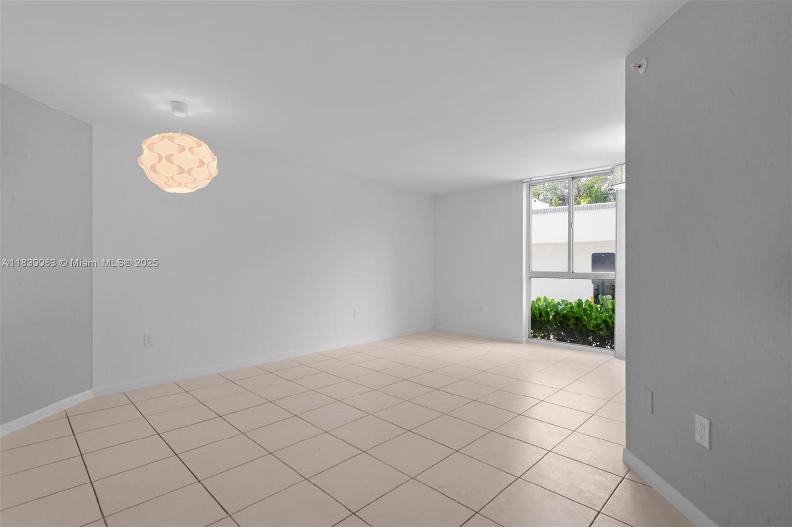 1688 West Ave # 08 Unit: G-08