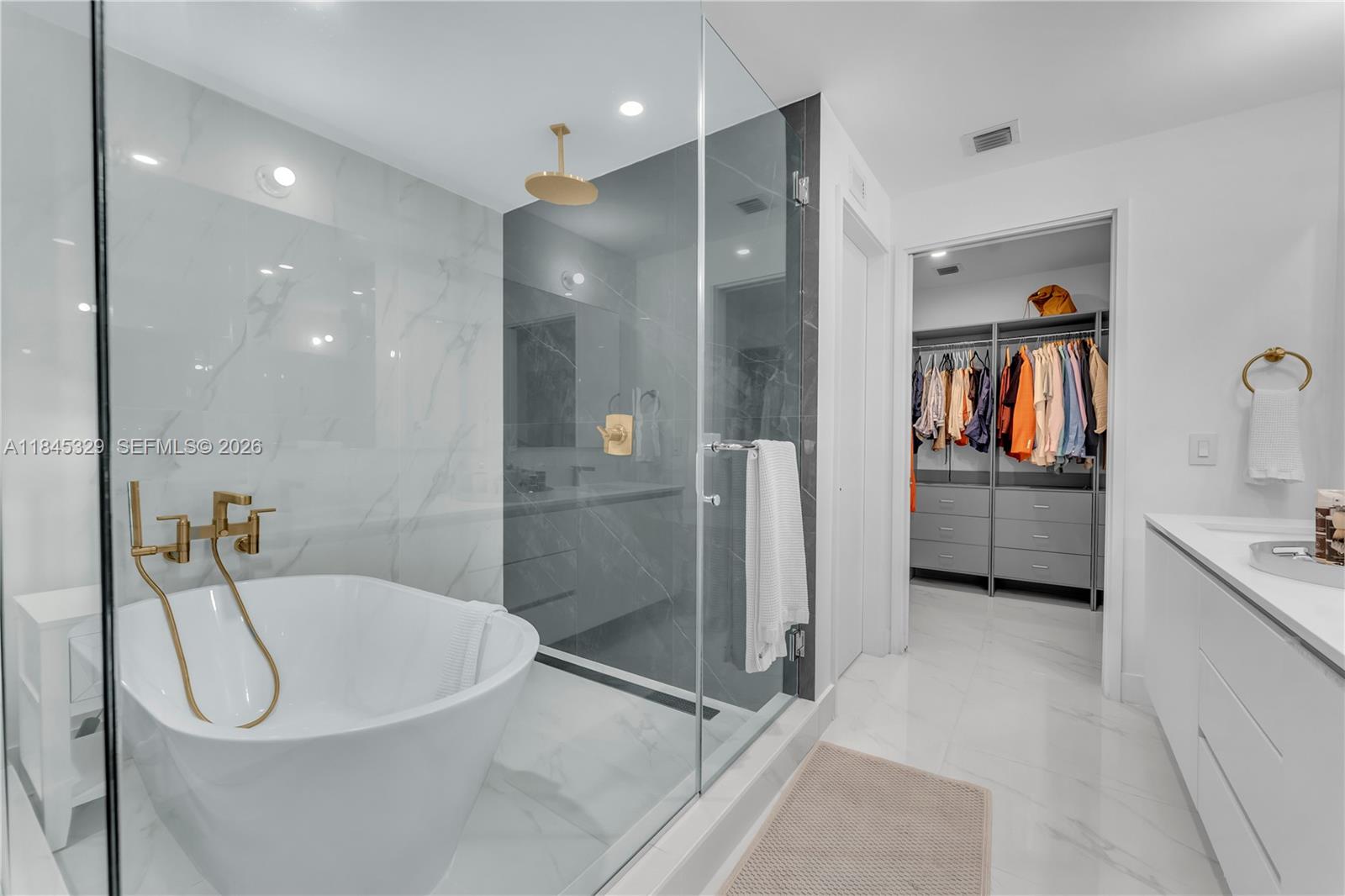 700 NE 24th Street # 1405