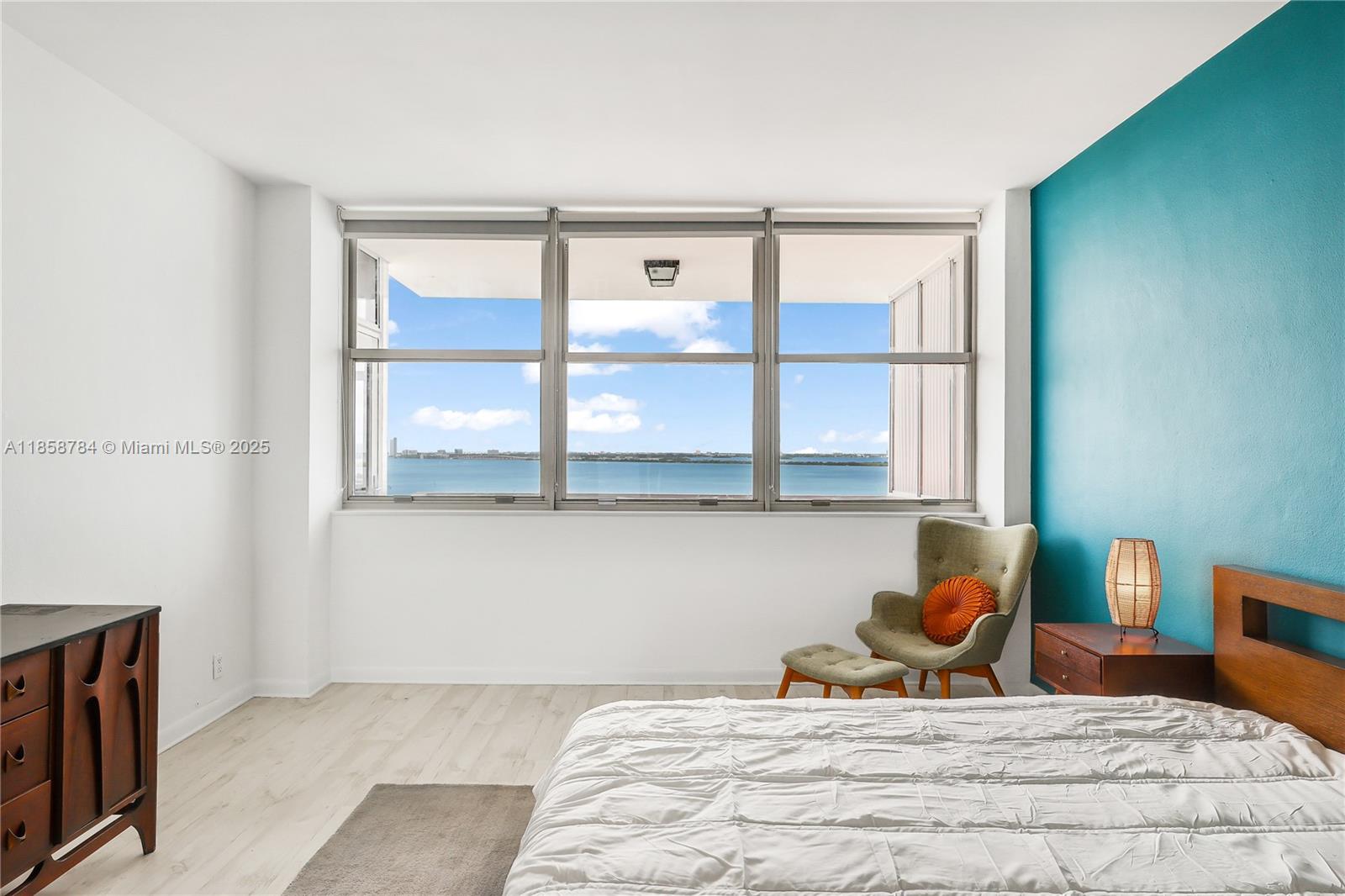 20 Island Ave # 1502