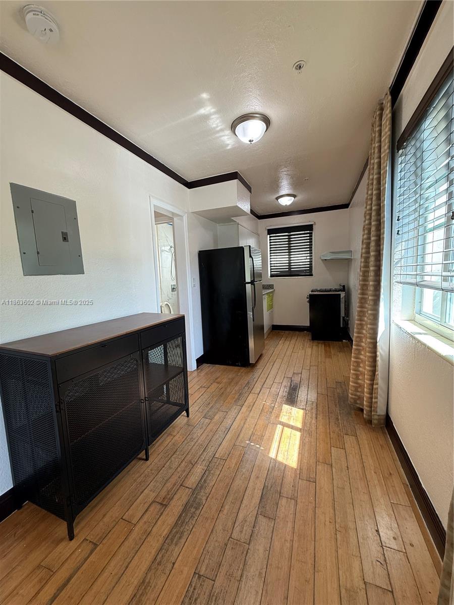 1524 Lenox Ave # 10