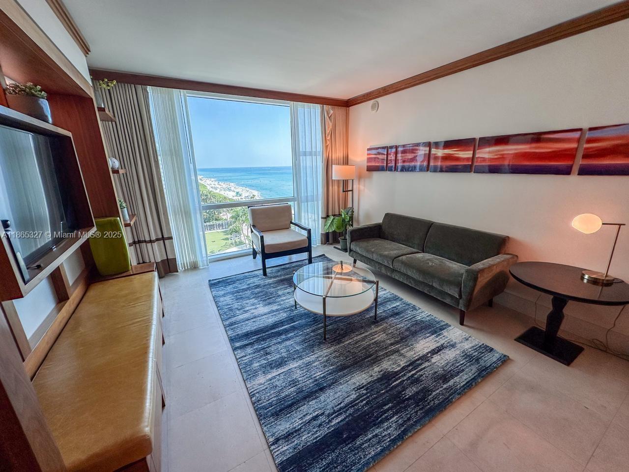 6801 Collins Ave # 815
