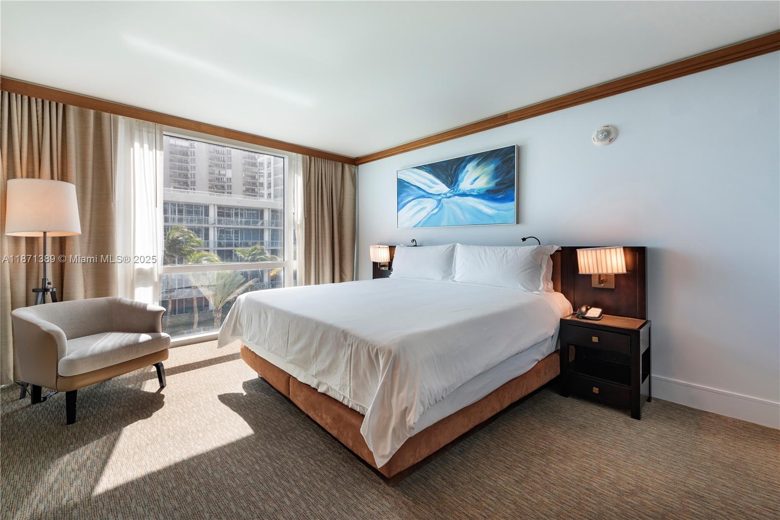 6801 Collins Ave Unit: 418 (deed 407)