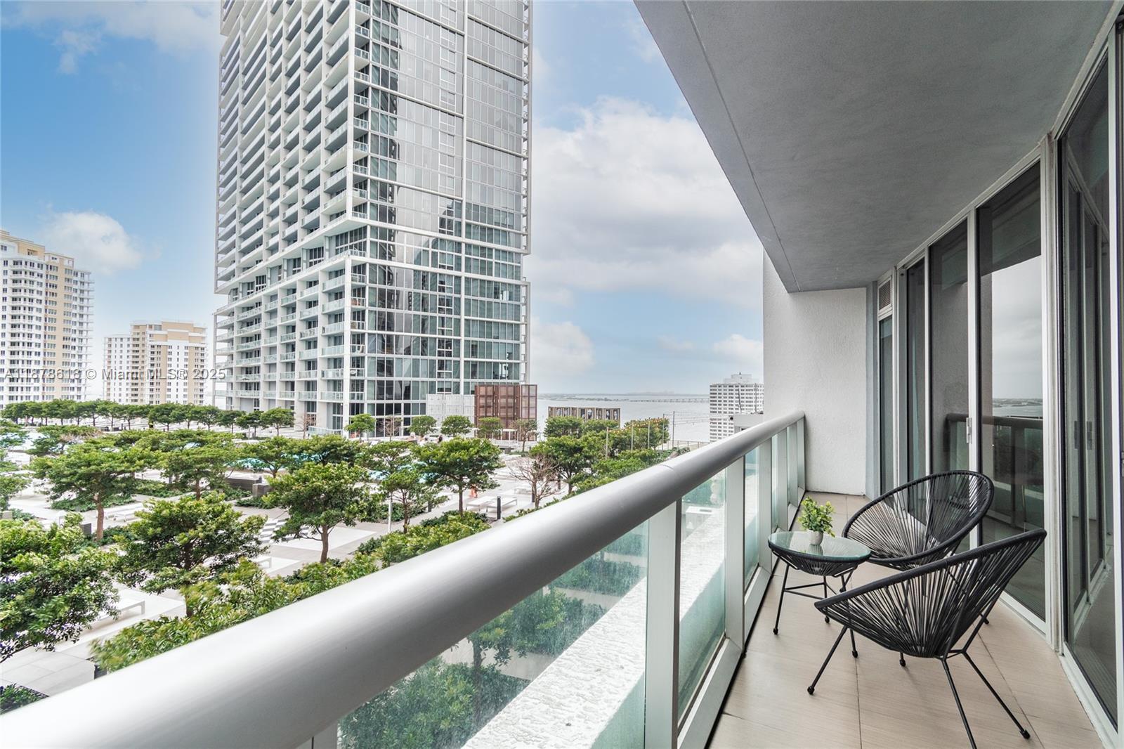 485 Brickell Ave # 1601