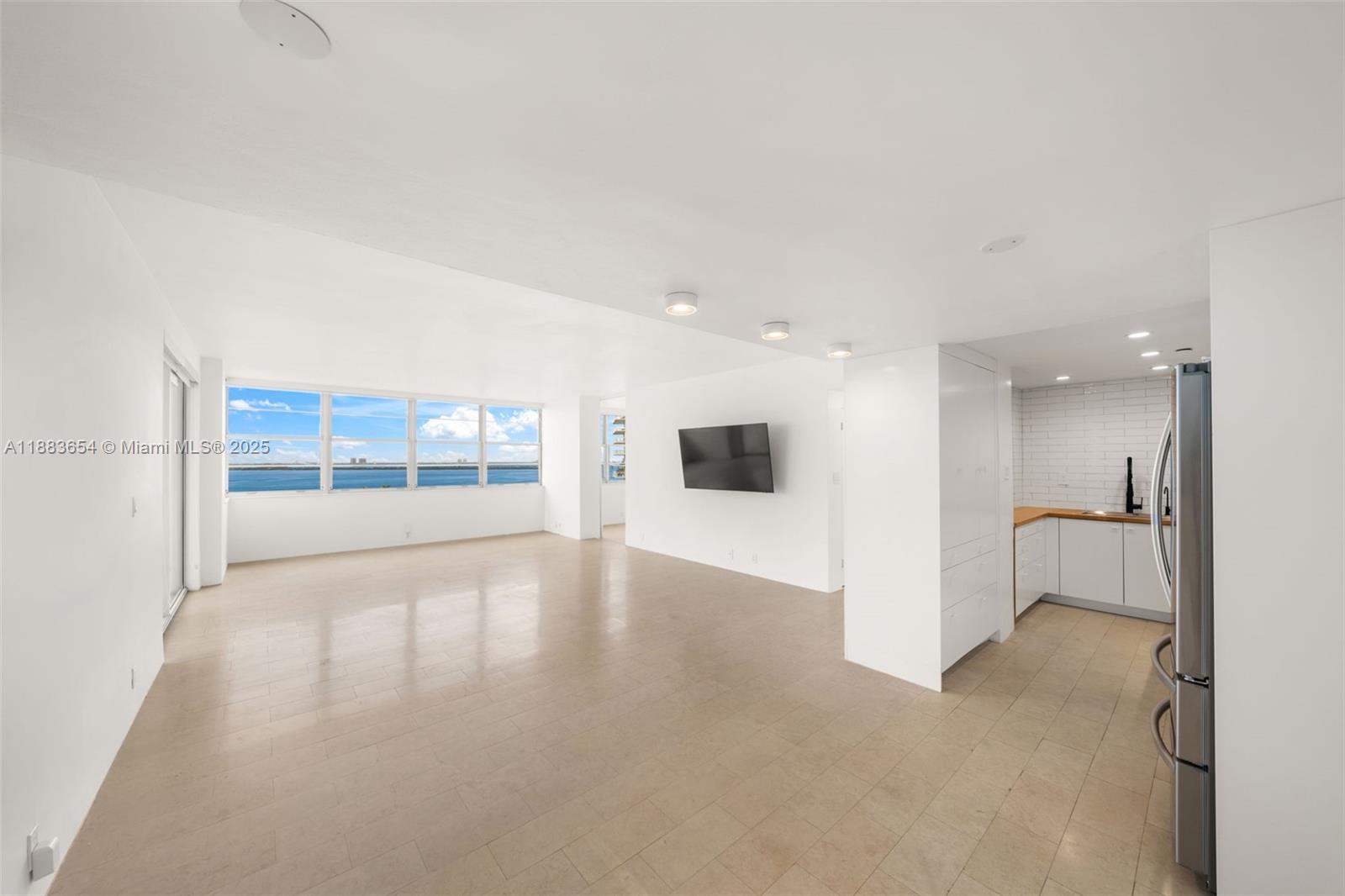 20 Island Ave # 1201