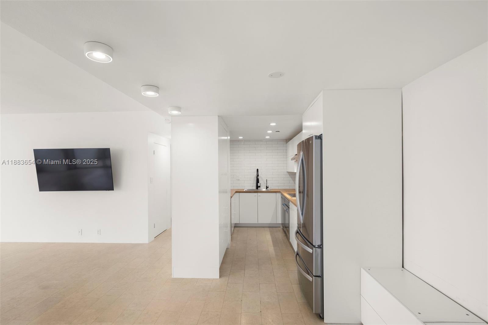 20 Island Ave # 1201