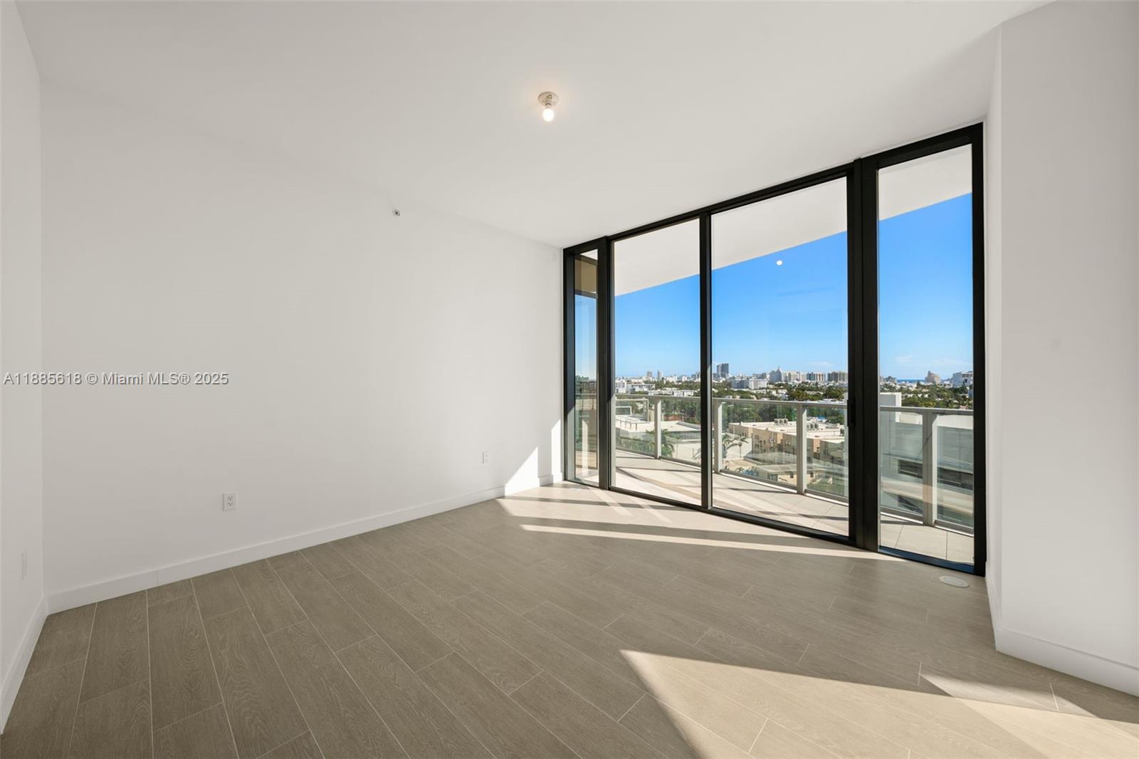 500 Alton # 1001