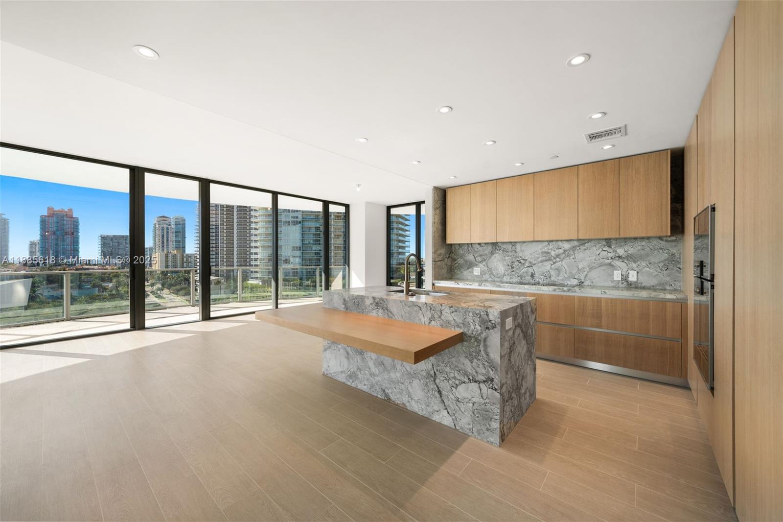 500 Alton # 1001