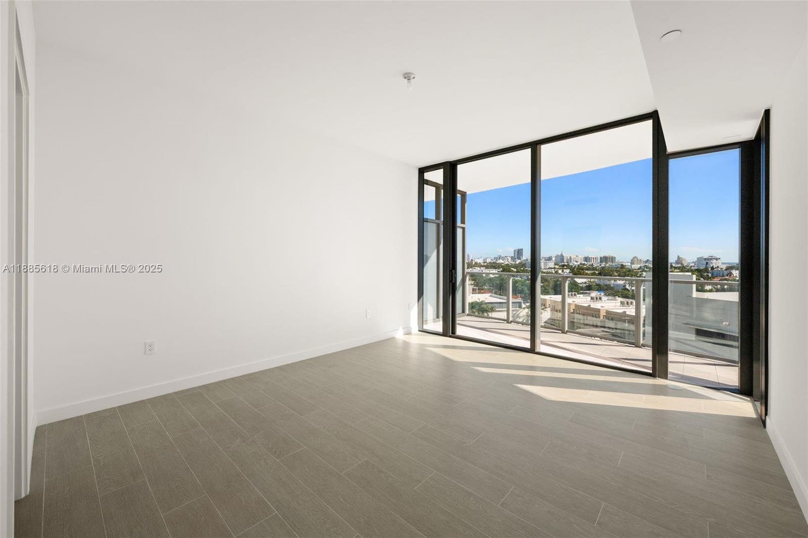 500 Alton # 1001