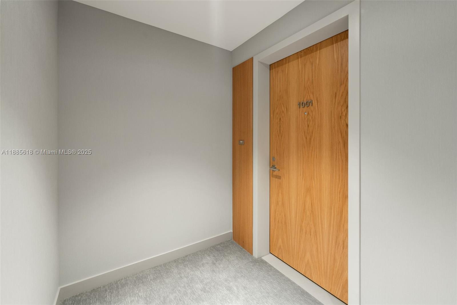 500 Alton # 1001