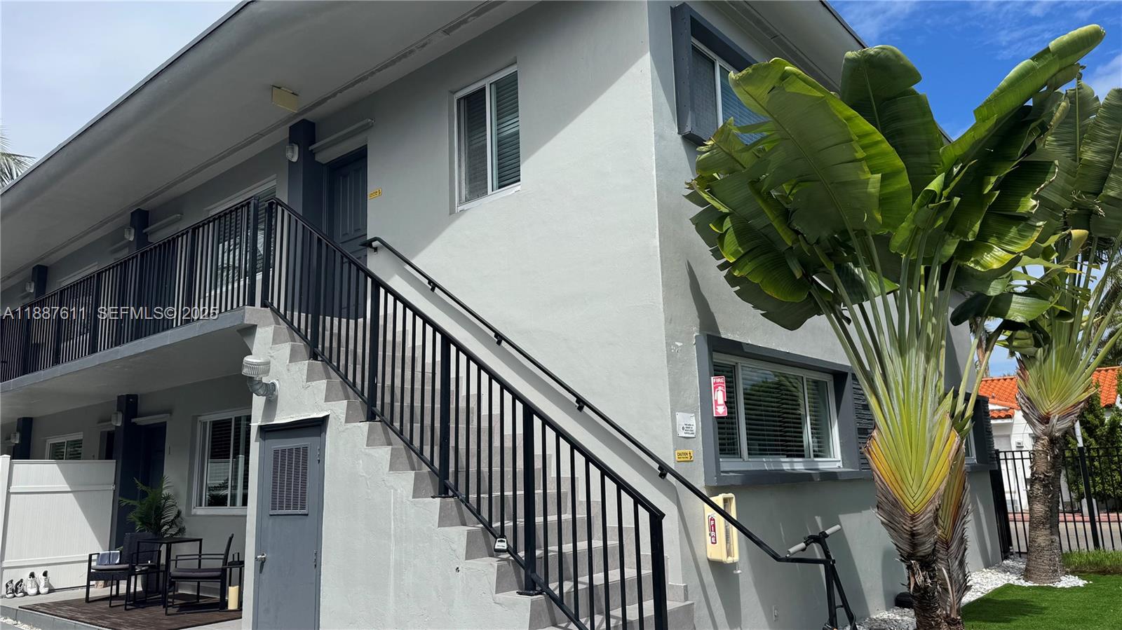 660 Lenox Ave # 4