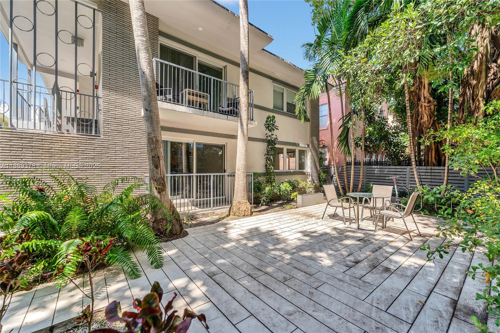 740 Meridian Ave # 18