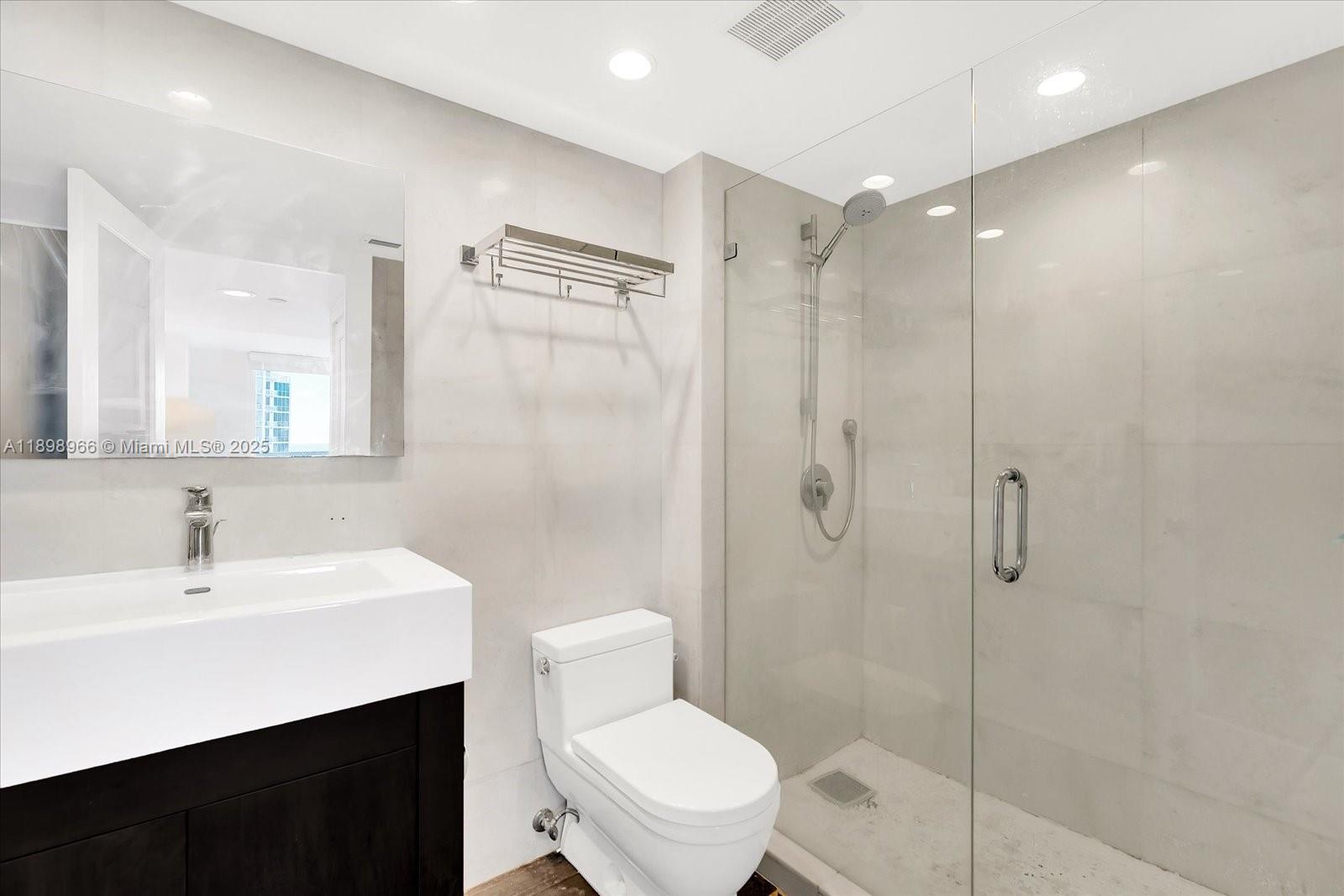 400 S Pointe Drive # 1708