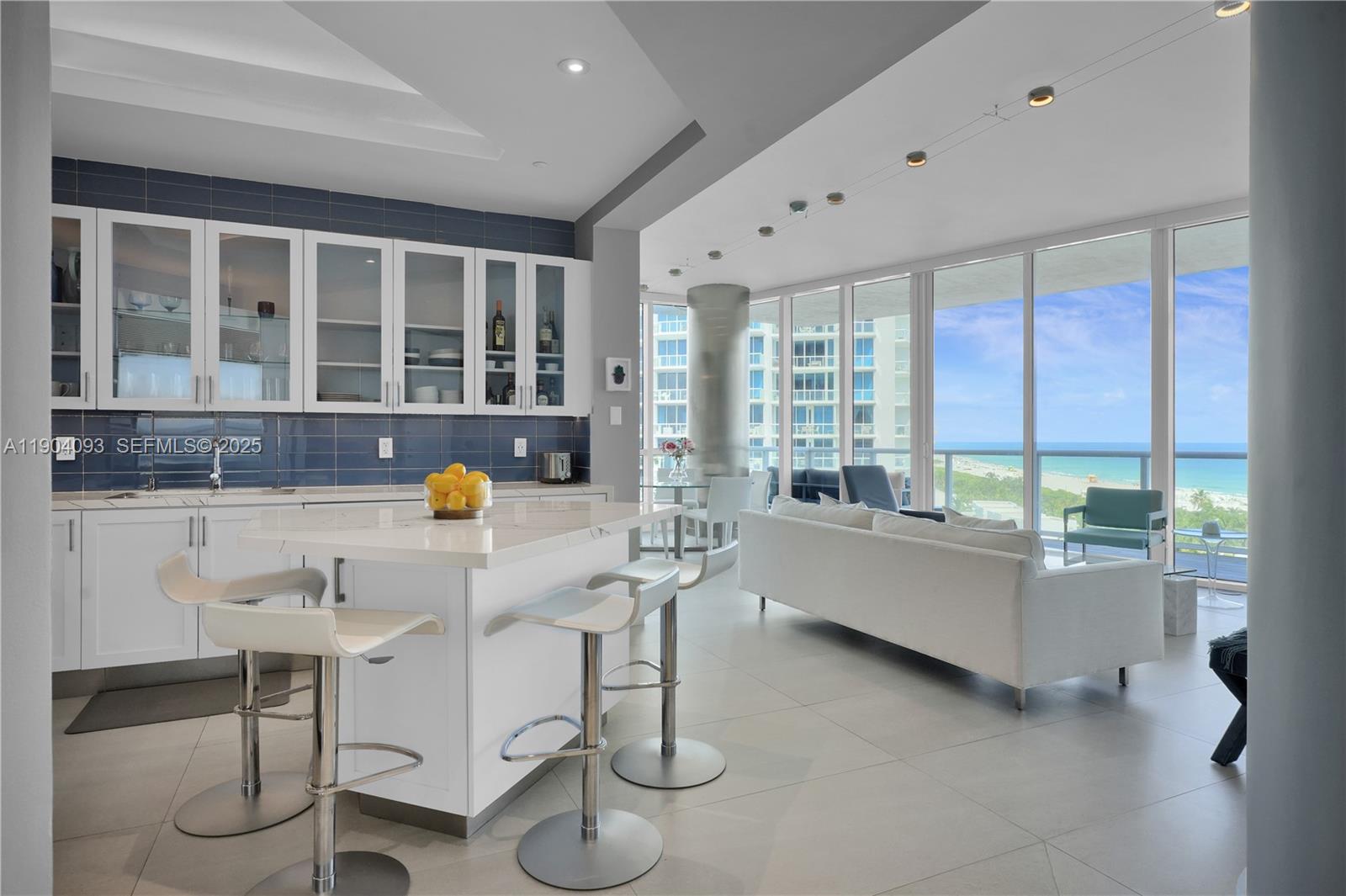 100 S Pointe Dr # 909