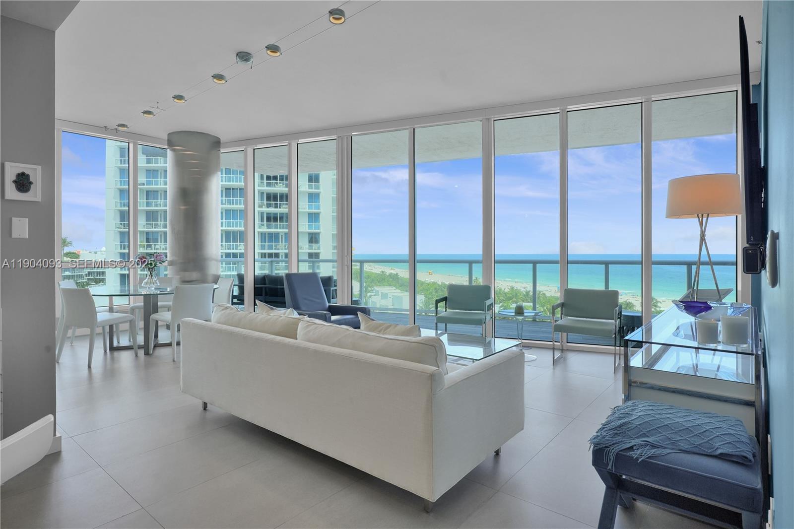 100 S Pointe Dr # 909