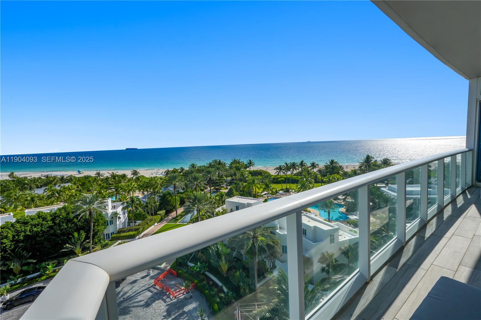 100 S Pointe Dr # 909