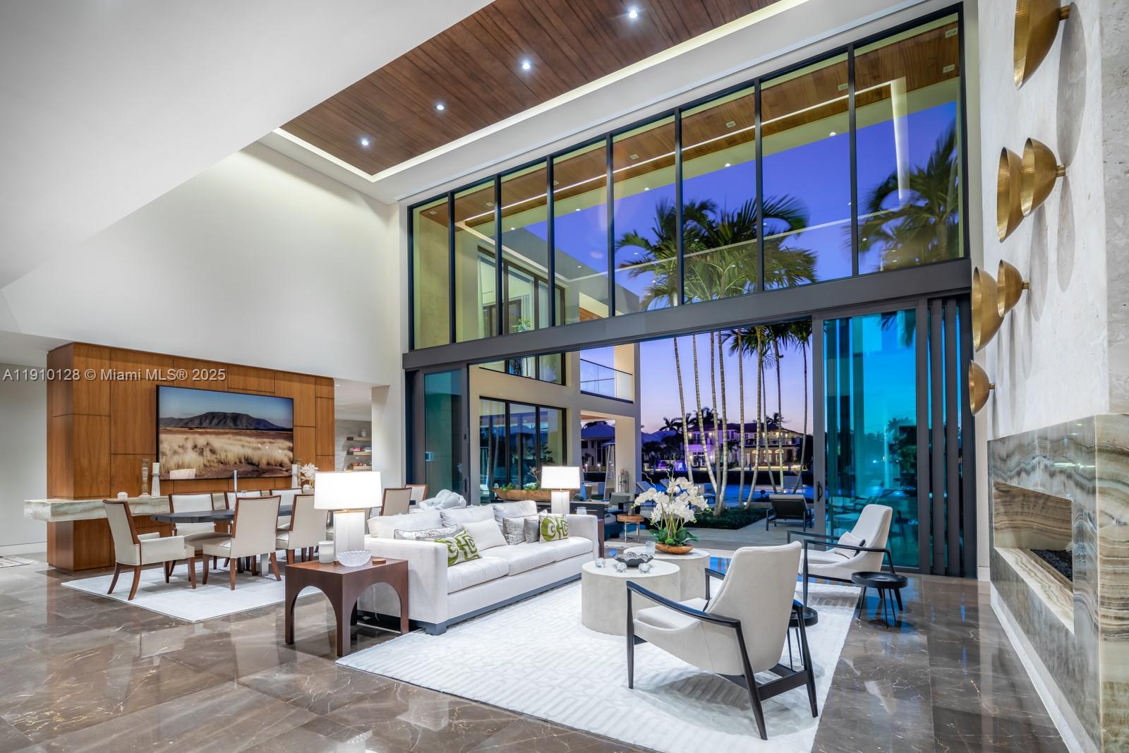 1175 Spanish River Rd