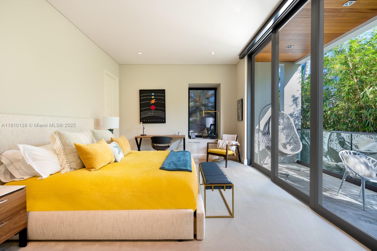 1175 Spanish River Rd