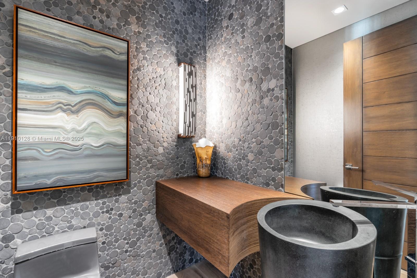 1175 Spanish River Rd