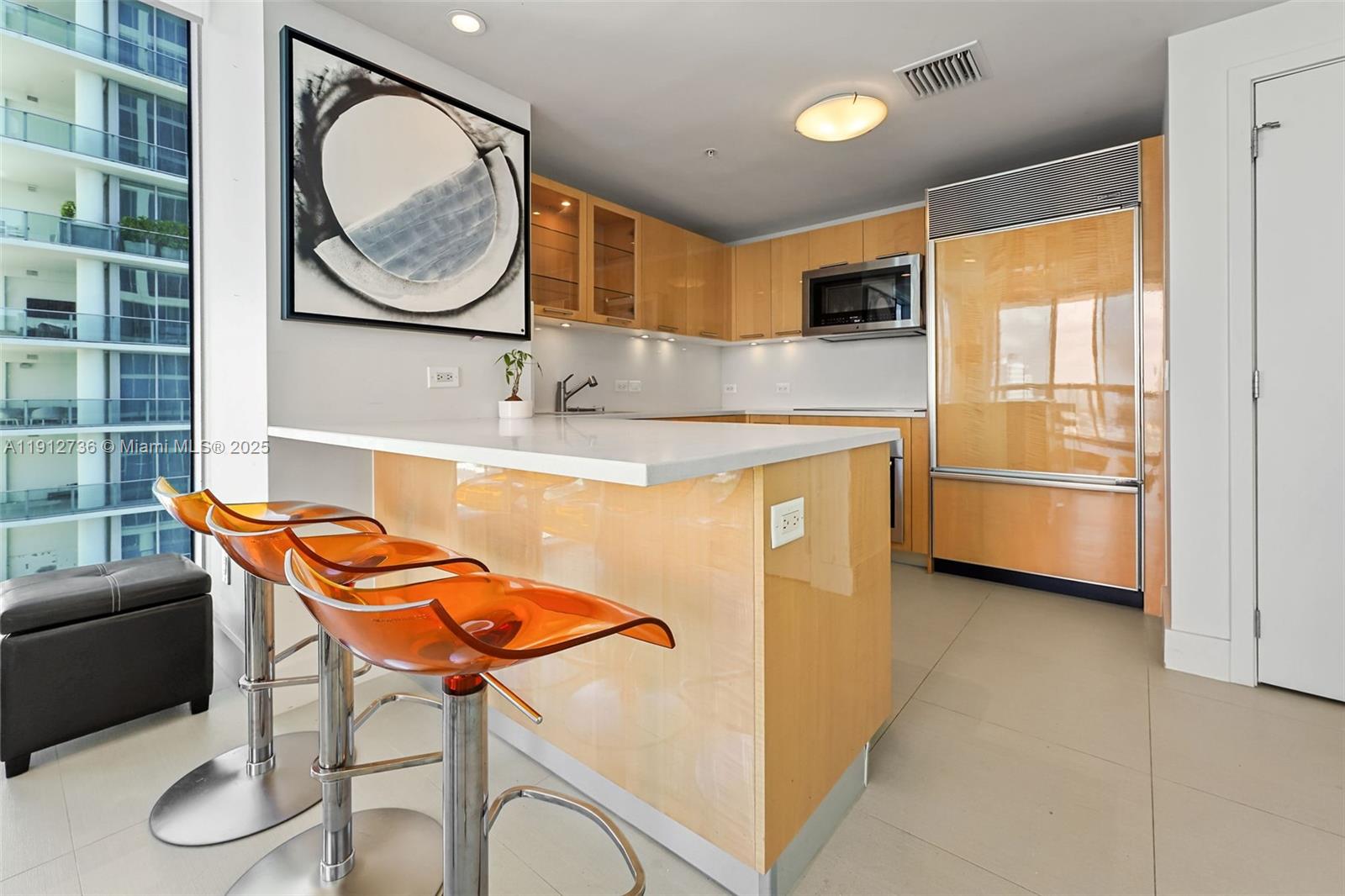 6899 Collins Ave # 1204