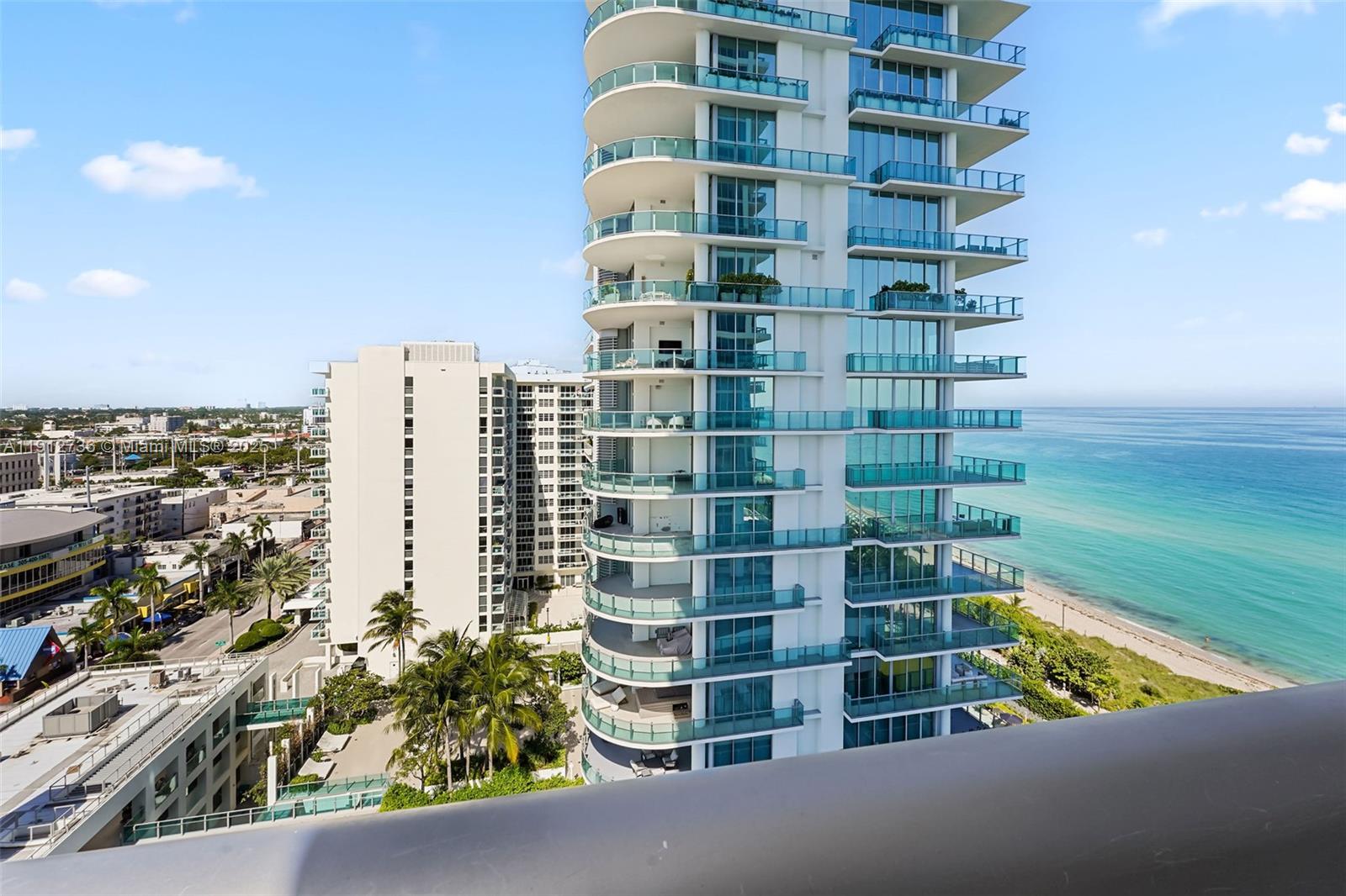 6899 Collins Ave # 1204