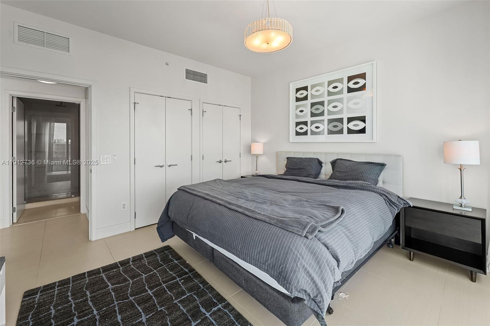 6899 Collins Ave # 1204