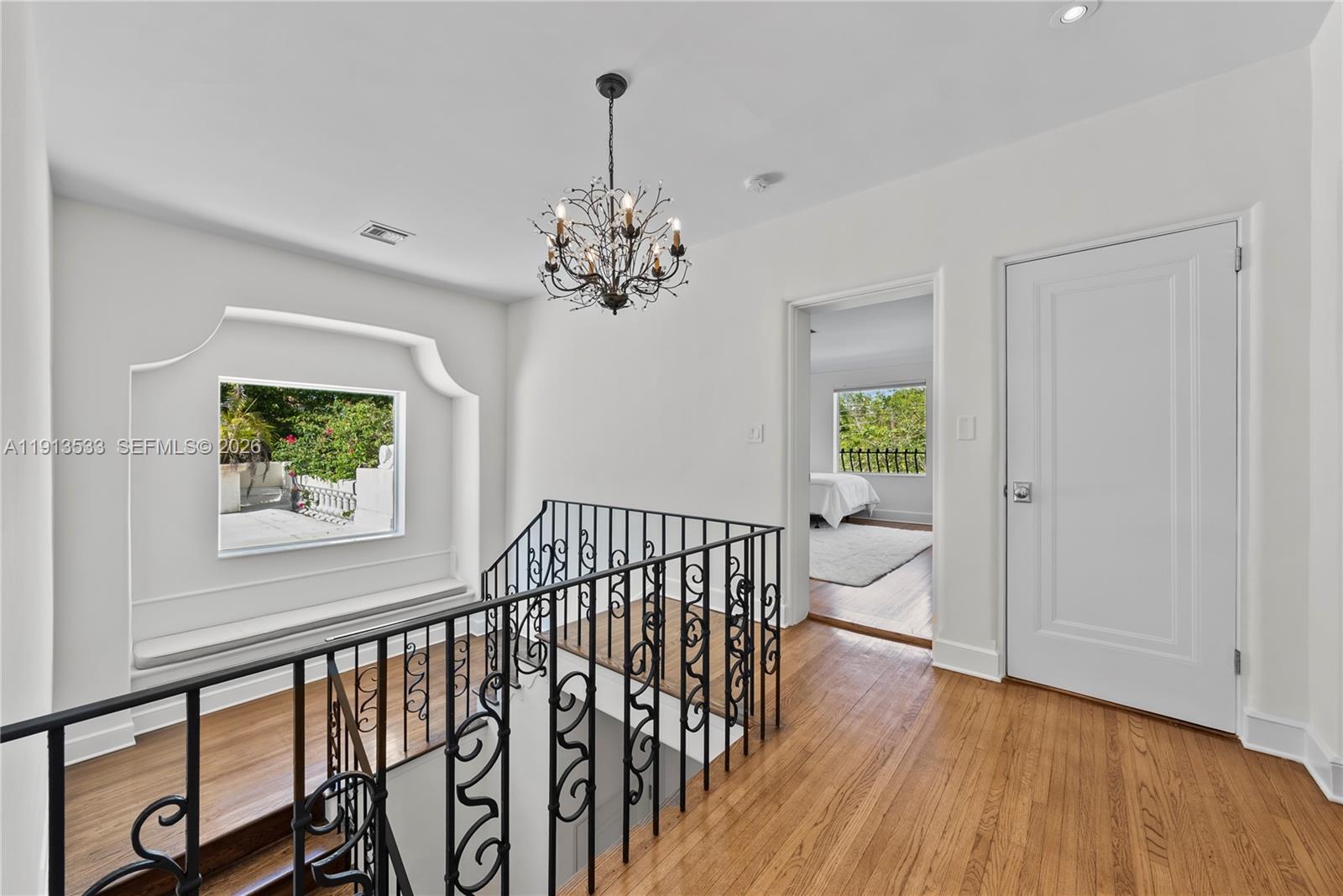 5800 La Gorce Dr