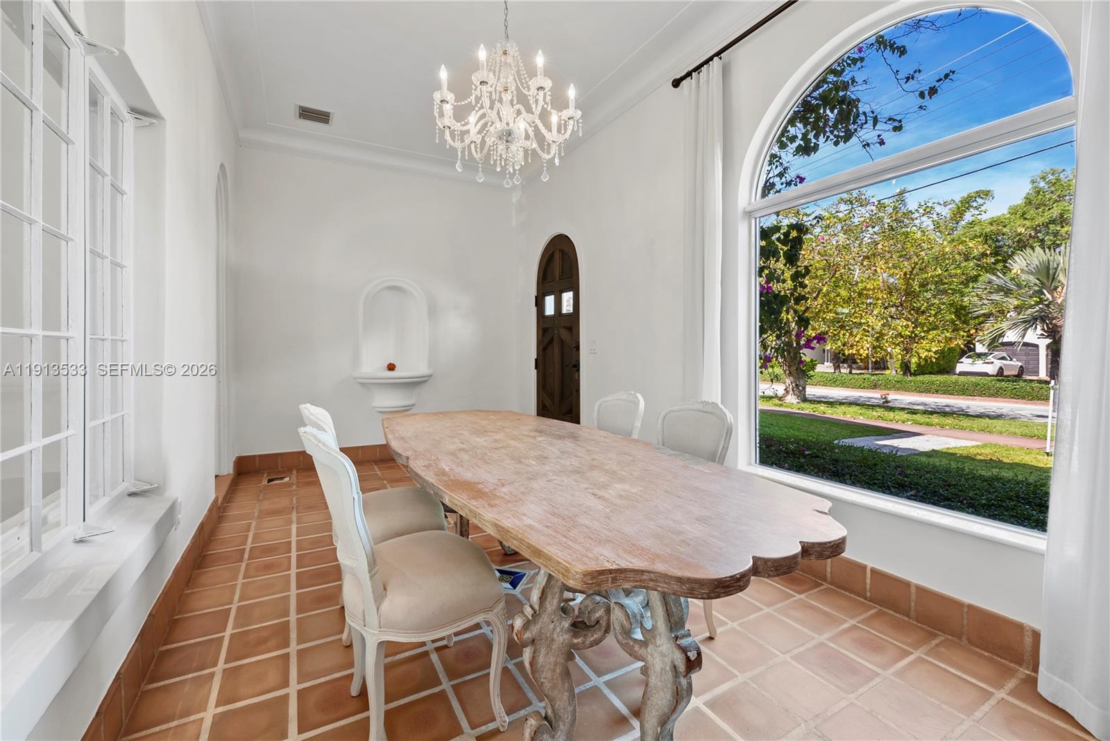5800 La Gorce Dr
