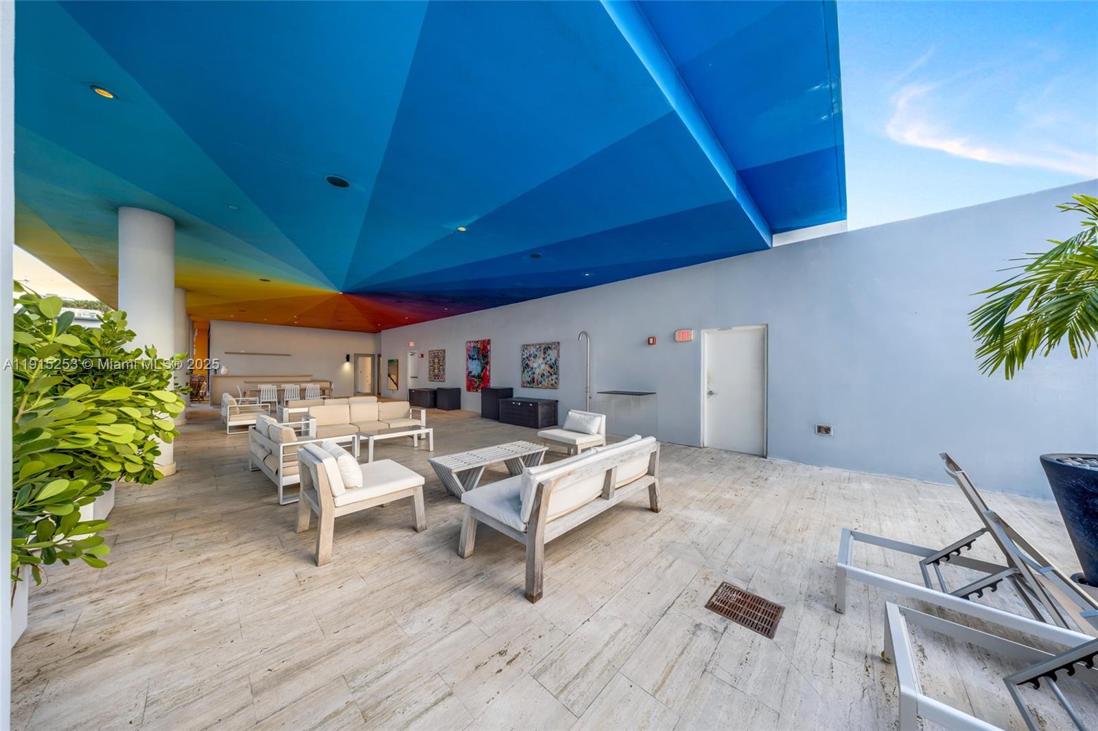 250 NW 24th St Unit: PHA