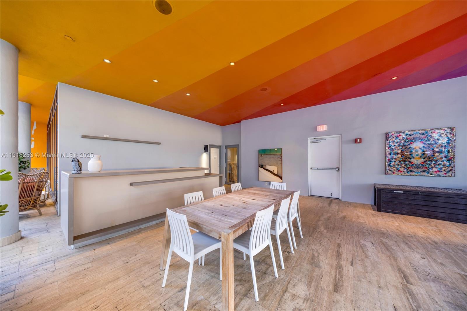 250 NW 24th St Unit: PHA