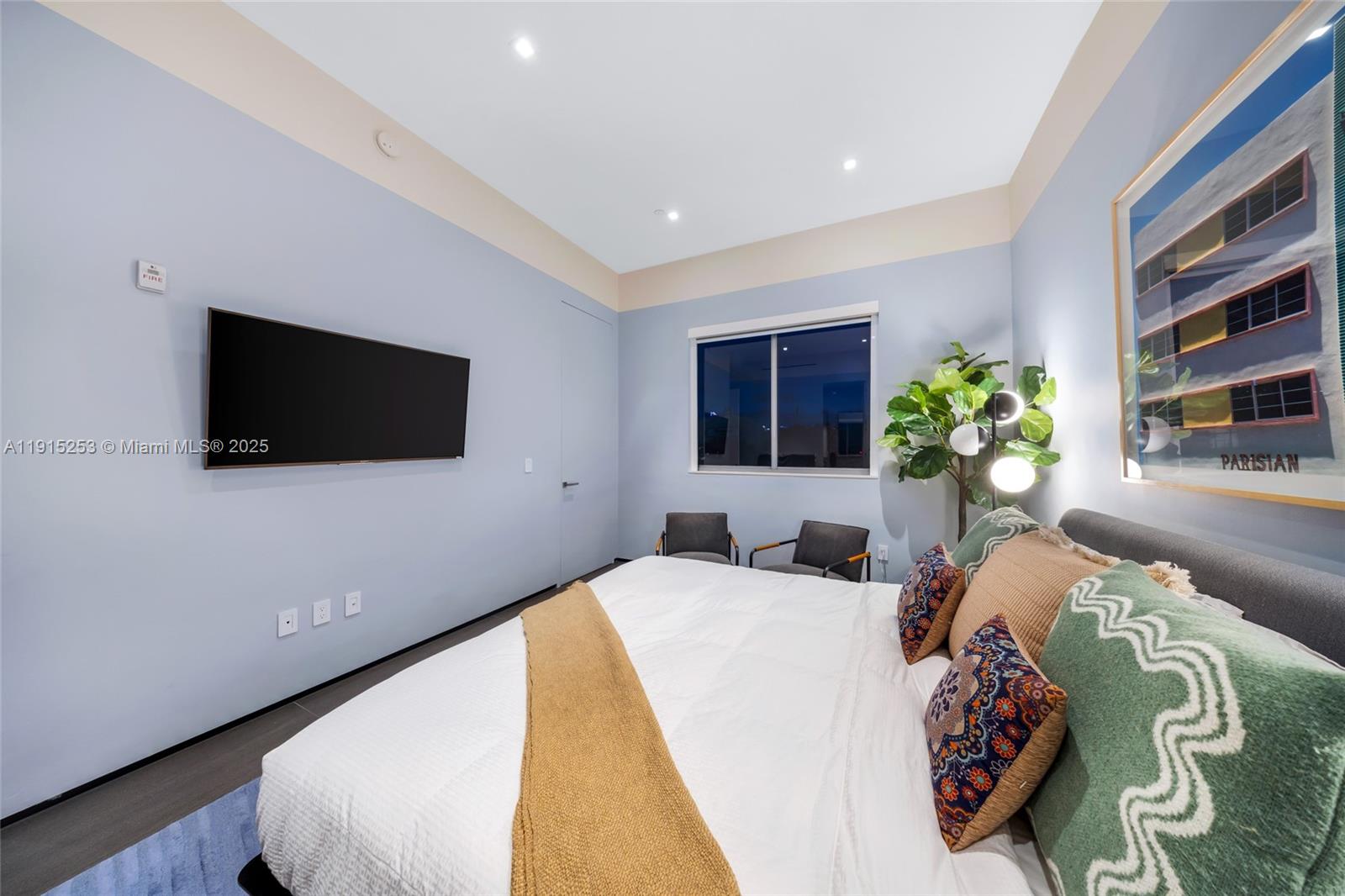 250 NW 24th St Unit: PHA