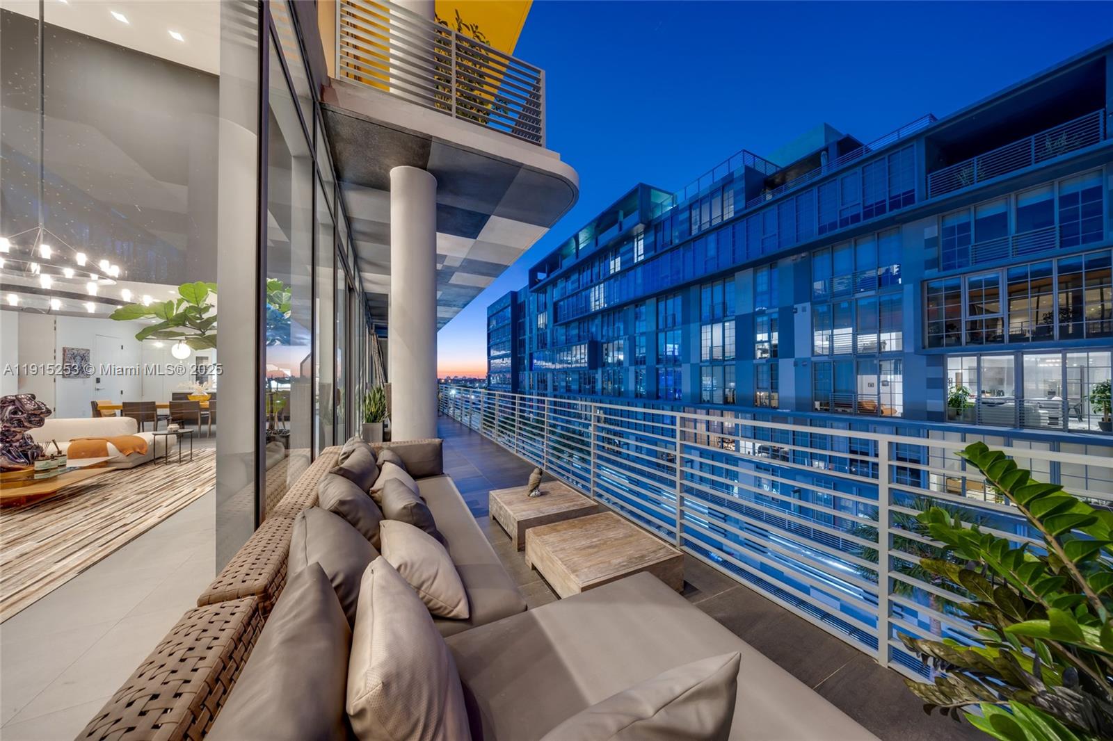 250 NW 24th St Unit: PHA
