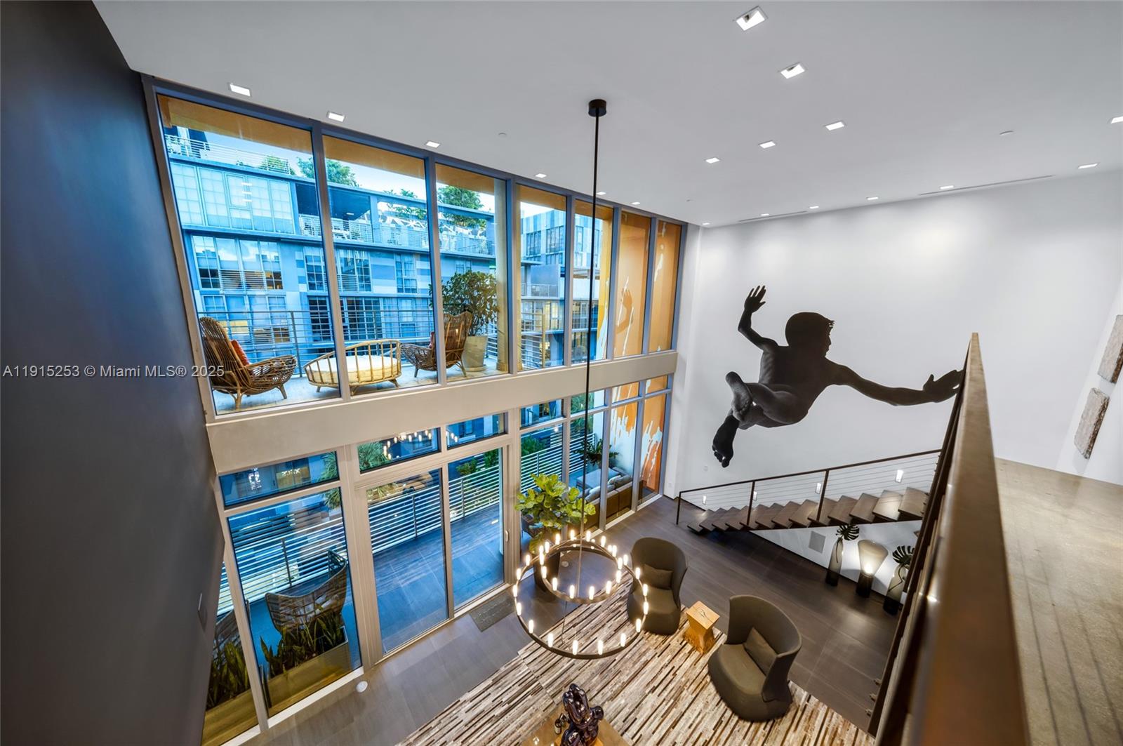 250 NW 24th St Unit: PHA