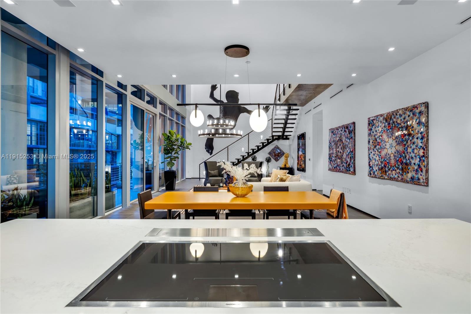 250 NW 24th St Unit: PHA
