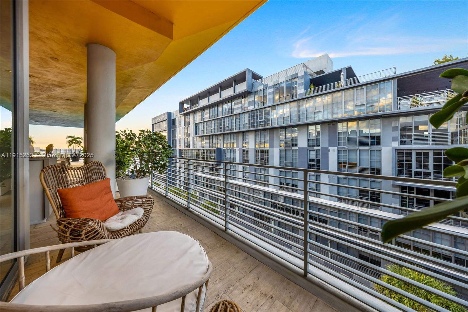 250 NW 24th St Unit: PHA