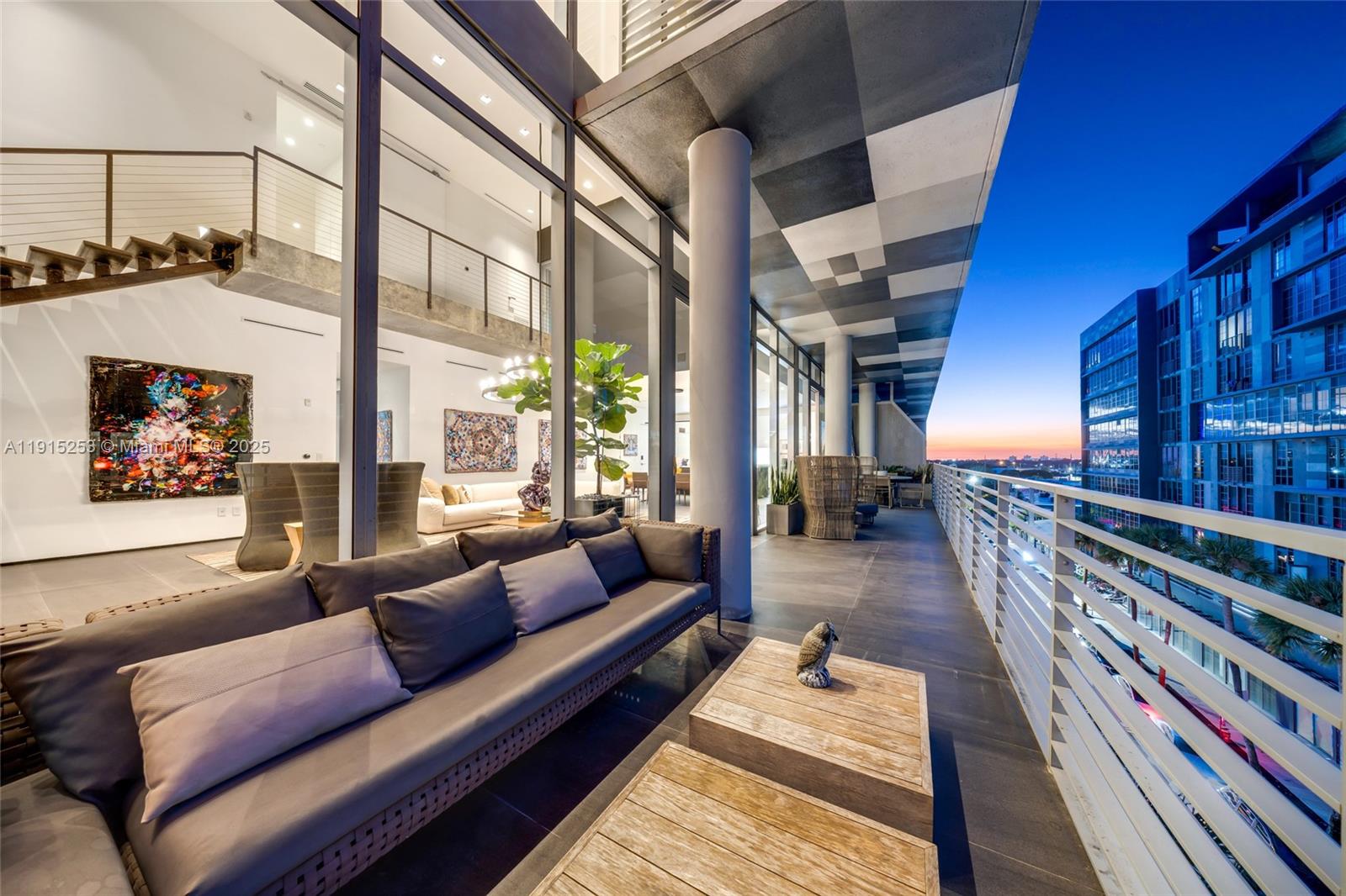 250 NW 24th St Unit: PHA