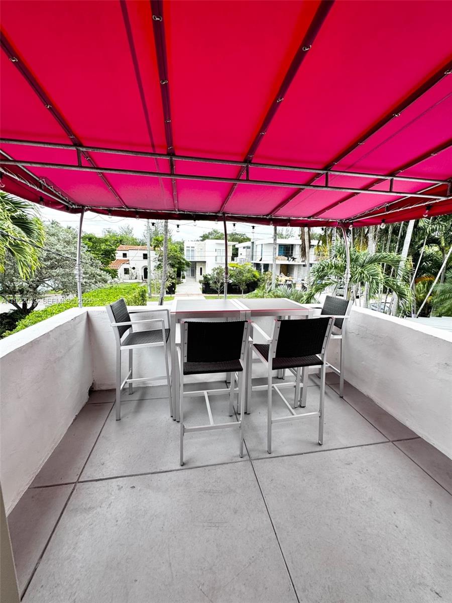 3470 Sheridan Ave