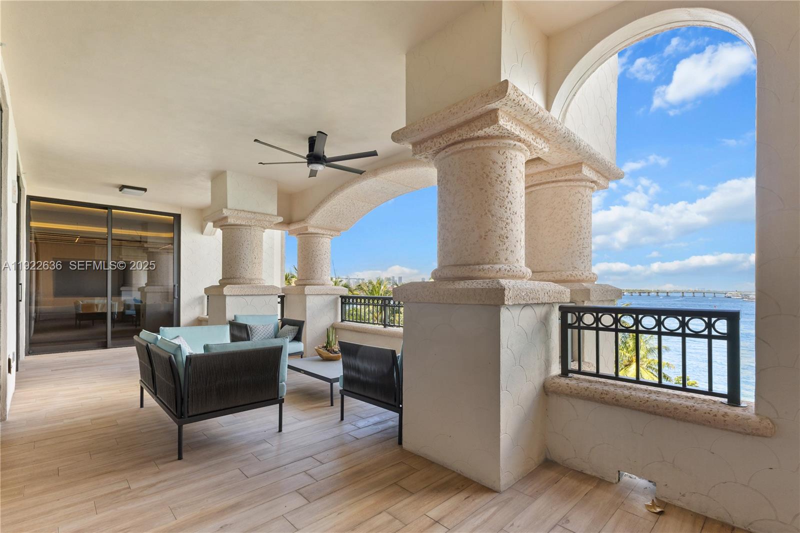 6800 Fisher Island Dr # 6842